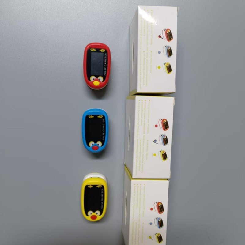 Super mini Blood Oxygen Meter rechargeable Fingertip Oximeter with Quick Readings for kids - 图片 2